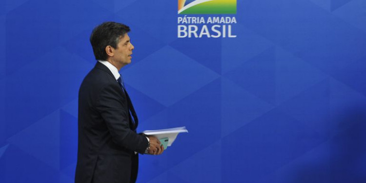 O ministro da Saúde, Nelson Teich, durante a coletiva de imprensa no Palácio do Planalto, sobre as ações de enfrentamento no combate ao coronavírus. Foto: Marcello Casal Jr./Agência Brasil