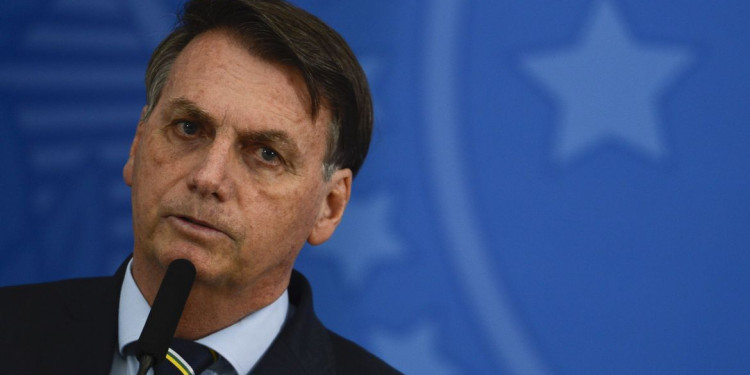 O presidente Jair Bolsonaro e o novo ministro da Saúde, Nelson Teich, durante pronunciamento no Palácio do Planalto. Foto: Marcello Casal Jr./Agência Brasil