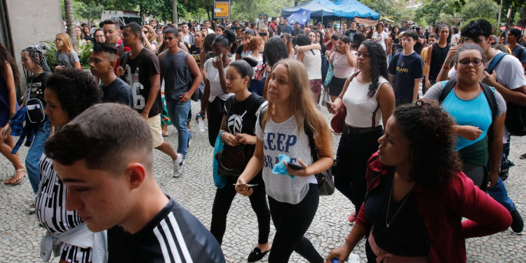 Estudantes em prova do Enem de ano anterior. Foto: Fernando Frazão/Agência Brasil