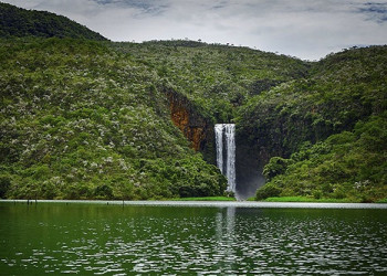 Cachoeira Do Estreito, próximo a Pedregulho. Foto: Ken Chu/Divulgação