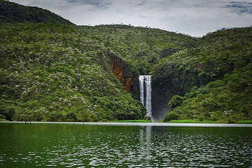 Cachoeira Do Estreito, próximo a Pedregulho. Foto: Ken Chu/Divulgação
