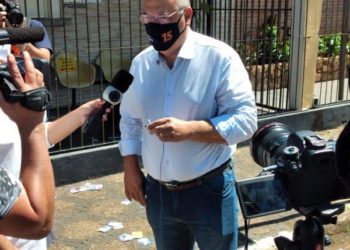 Maioria dos candidatos a prefeito em Franca votam no período da manhã; veja fotos