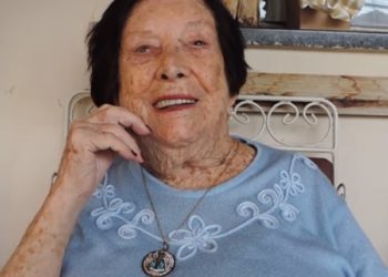 No topo da pirâmide etária, professora de Franca chega aos seus 100 anos