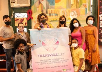 Transexuais se mobilizam para superar barreiras e retificar documentos