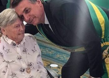 Mãe do presidente Jair Bolsonaro morre aos 94 anos