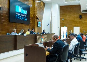 Câmara aprova programa de parcelamento de dívidas de estudantes do Uni-Facef