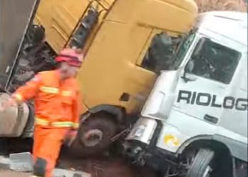 Francanos são vítimas de acidente grave e hospital em Minas Gerais recusa atendimento