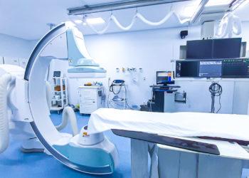 Novo aparelho para diagnóstico de doenças neurológicas e cardiovasculares opera na Santa Casa de Franca