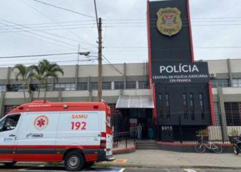 Pai esfaqueia filho em briga na Vila São Sebastião