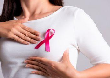 Médico ginecologista fala sobre importância de uma vida saudável no combate ao câncer de mama