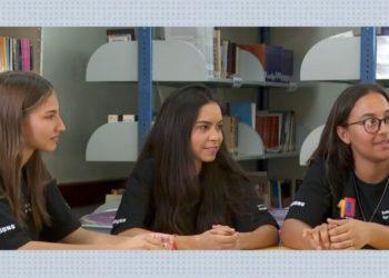 Alunas de escola na Vila Scarabucci ganham competição ao criar inovação para ajudar autistas