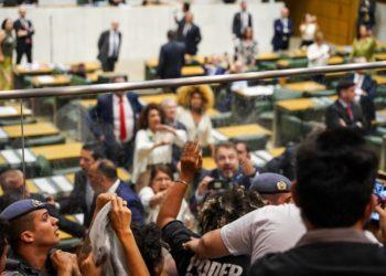 Sobre privatização da Sabesp, deputada Graciela disse que governo quer antecipar investimentos