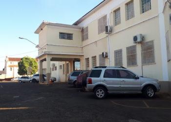 Menino de 7 anos morre afogado em casa e Polícia Civil investiga o caso