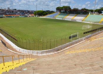 Francana e Rio Claro se enfrentam na abertura da Copinha, no Lanchão