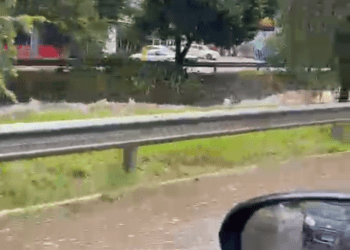 Chuva em Franca gera transtorno e causa alagamentos em avenidas