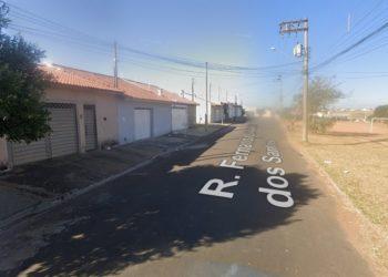 Atirador em carro preto comete atentado e atinge um homem com disparos na Chácaras São Paulo