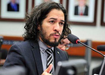 Mantida condenação de ex-deputado federal após publicação em rede social