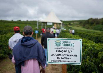 Franca vira uma referência para demonstrar uso de drones para melhorar plantação de café