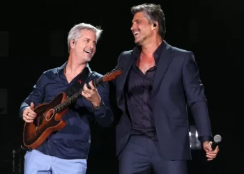 Expoagro tem show neste sábado de turnê nova da dupla Victor & Leo