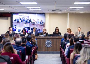 Consultar ou depender de um advogado fica mais caro; OAB-SP divulga nova tabela