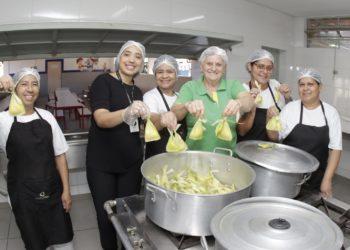 Cozinheiras e cozinheiros que atuam em escolas estaduais de Franca e região podem entrar em concurso