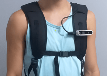 Pesquisadores da Unesp desenvolvem dispositivo vestível que ajuda cegos a detectar obstáculos