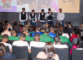 Adolescentes internados na Fundação participam de encontro literário com autores renomados no Museu da Língua Portuguesa