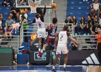 Tudo igual na semifinal e o Sesi Franca Basquete decide classificação no Rio de Janeiro