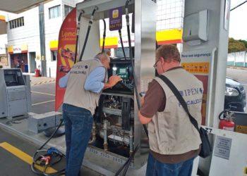 Ipem-SP intensifica fiscalização em postos de combustíveis aos fins de semana até o fim do ano.