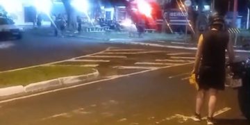 Incêndio destrói pet shop no bairro Santa Rita, em Franca