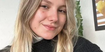 Morre Isabel Veloso, influenciadora que relatava câncer em fase terminal, aos 19 anos.