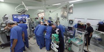 Terceira cirurgia de separação das gêmeas siamesas Heloísa e Helena termina no HC de Ribeirão Preto
