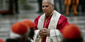 Vaticano reage a críticas de Donald Trump ao papa Leão XIV