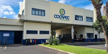 Cocapec alerta produtores sobre riscos de defensivos falsificados e reforça cuidados com armazenamento da produção