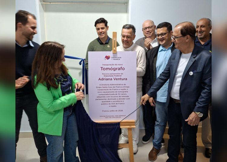 Deputada Federal Adriana Ventura inaugura tomógrafo na Santa Casa de Franca
