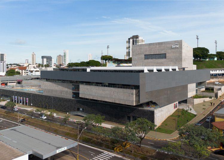 Sesc Franca abre vagas de estágio com bolsa de R$ 2,4 mil para universitários