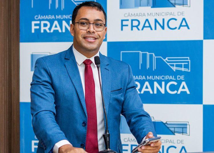 CPI sobre saúde mental não consegue assinaturas na Câmara de Franca e vereador levará denúncias ao MP