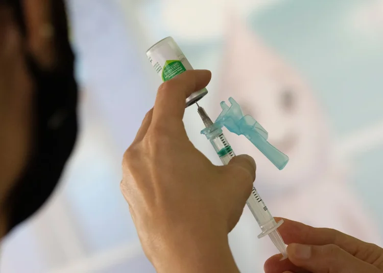 Campanha de Multivacinação começa nesta segunda-feira (3) e busca ampliar a proteção e atualizar cadernetas de vacinação
