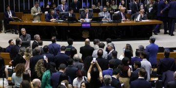 Senado vota na quarta-feira (14/10) proposta que prevê fim da escala 6×1